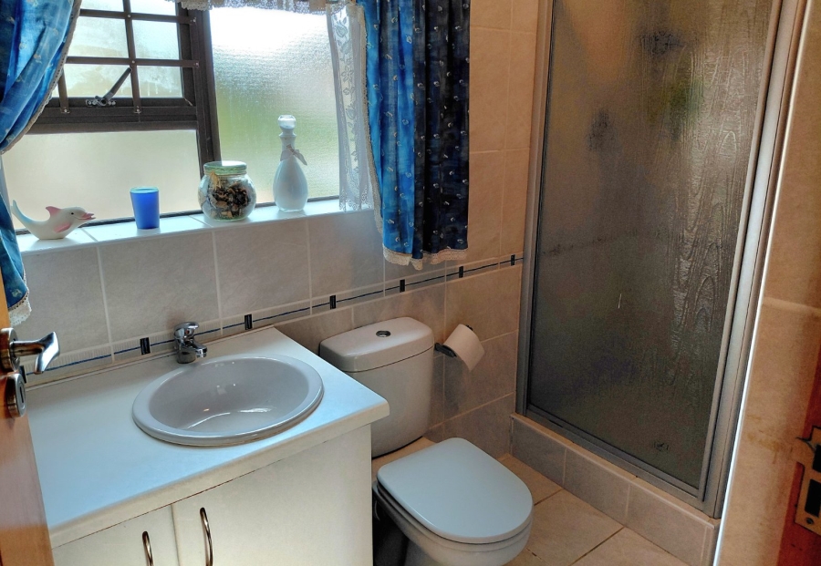 3 Bedroom Property for Sale in Dolphin Creek Golf Estate Western Cape
